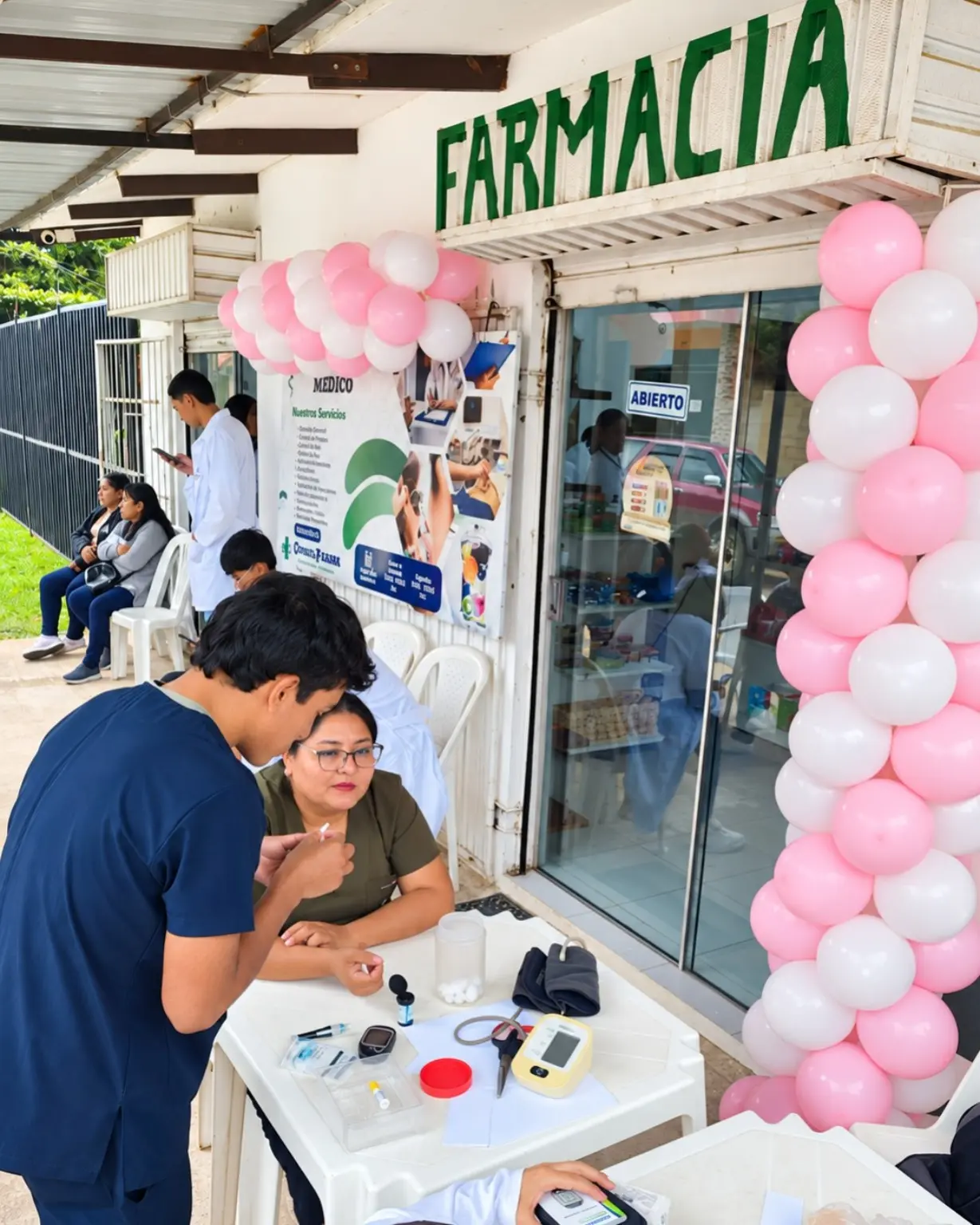 Actividad de control y prevención frente a la farmacia Consulfarma